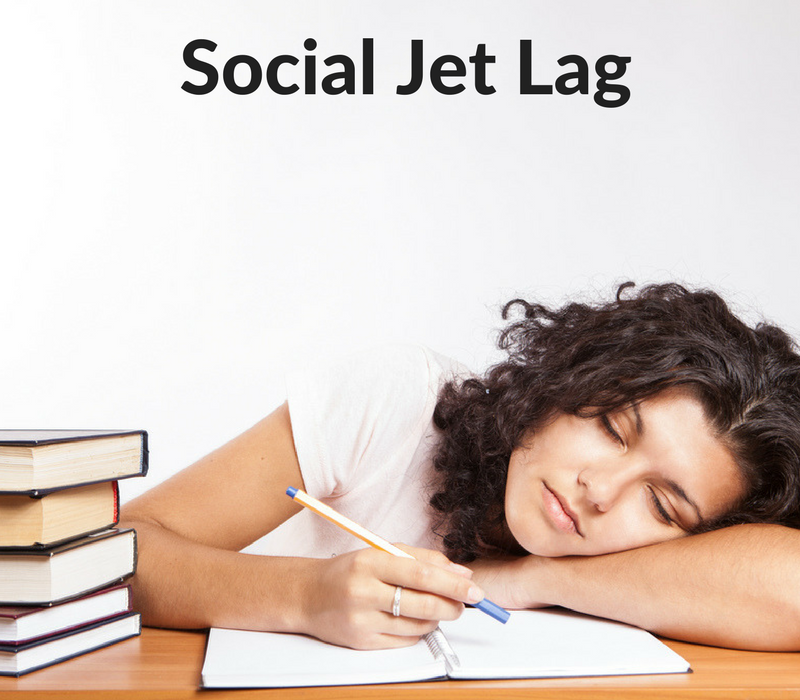 women-books-social-jet-lag-mediflow